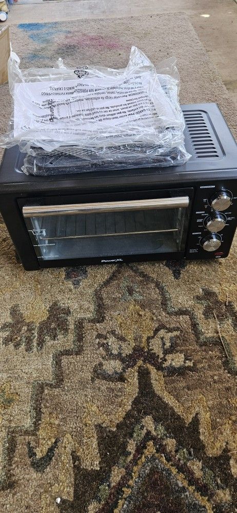 Air Fryer. Used 2 Times