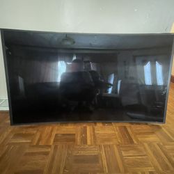 55” Samsung Curve 4k LED. Smart TV Nice Picture