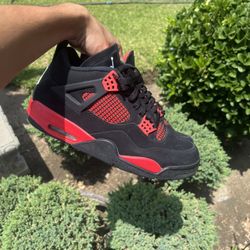 Jordan 4