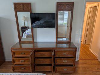 Thomasville bedroom dresser w mirrors