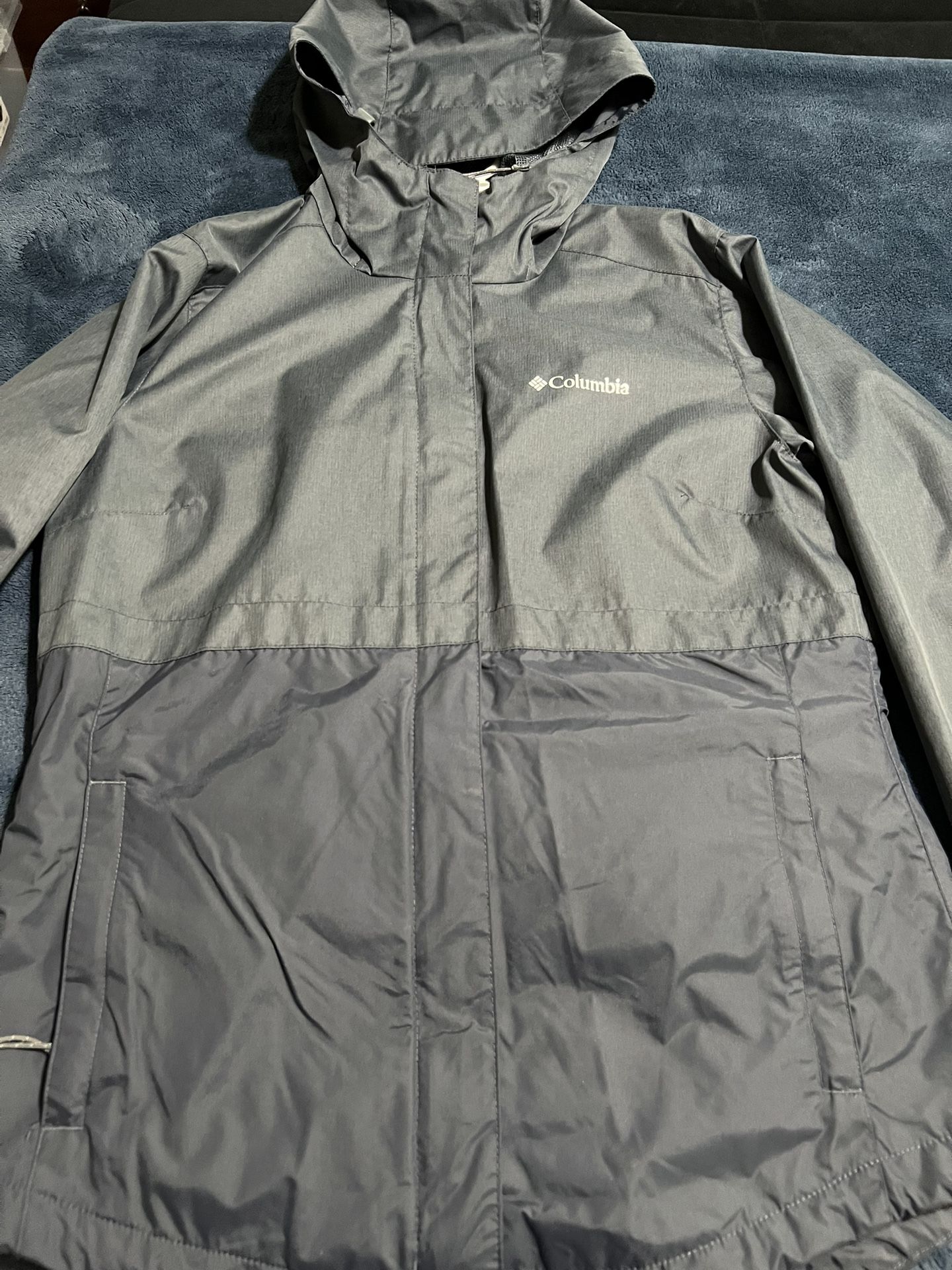 Colombia Windbreaker / Woman