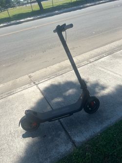 Electric scooter