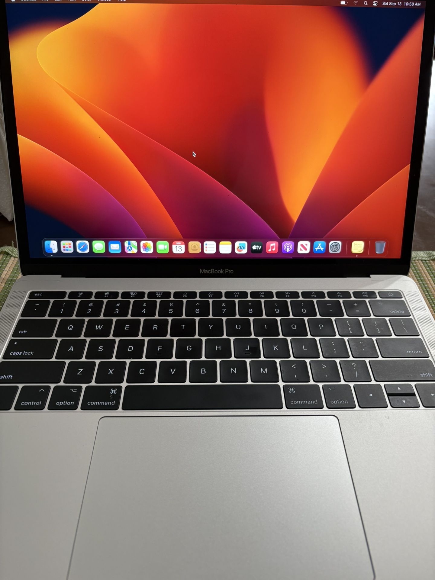 MacBook Pro 13β 2017