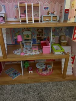 Doll house for kids
