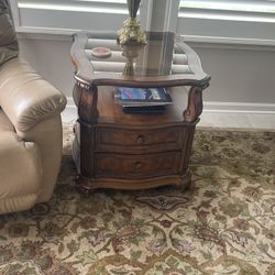 End  Table