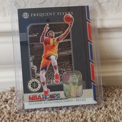 Giannis Antetokounmpo Panini Basketball Card