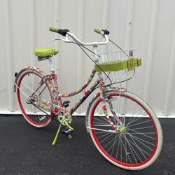 Neiman Marcus Alice & Olivia Classic City Commuter Bike