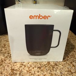 Ember Mug 2 Temperature Control Smart Mug – 14 oz Black – New