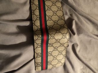 Gucci wallet