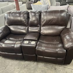 Recliner Loveseat 
