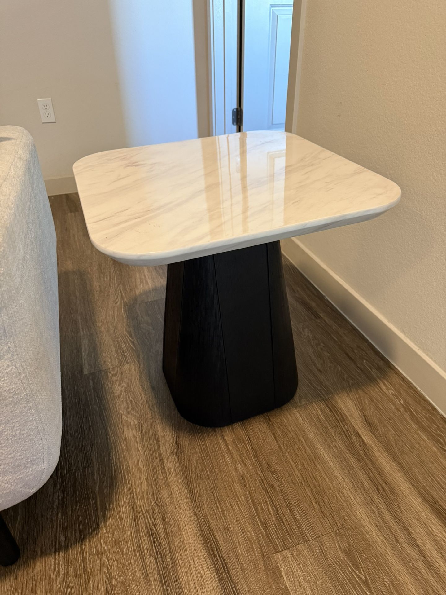 Side Coffee Table