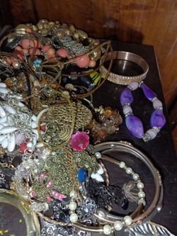 Large Mixed Costume Jewelry Lot