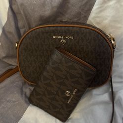 mk purse with wallet 150 