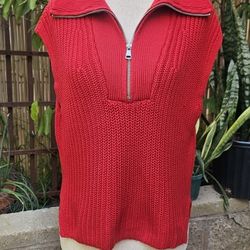 Abercrombie XS  Knit Vest -NEW Without Tags