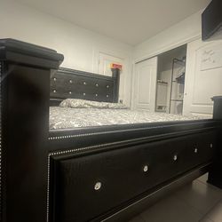 Wooden Leather metal Bed Frame With Mattress 