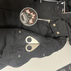 Moose Knuckles Steal