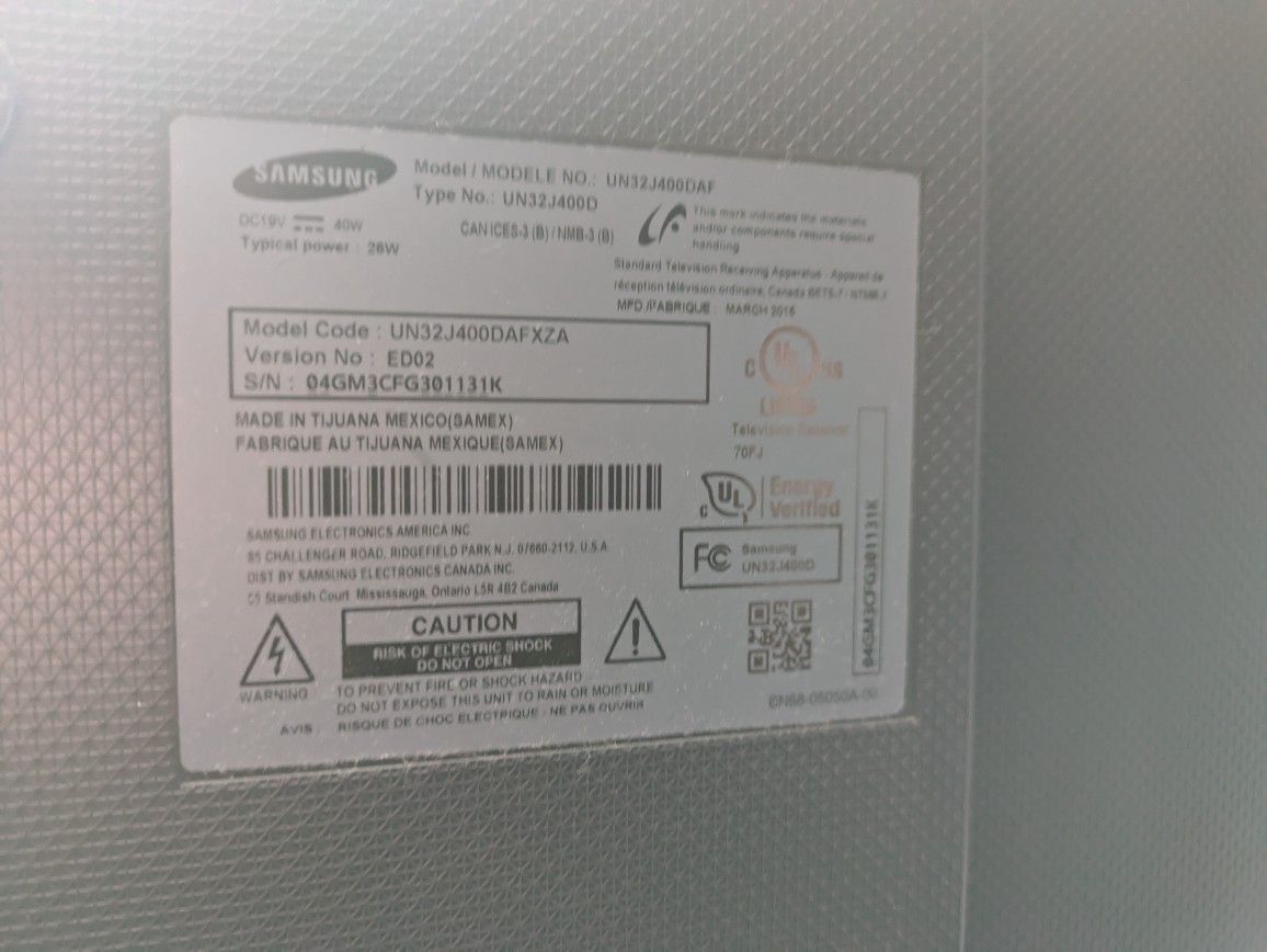 32" Samsung TV