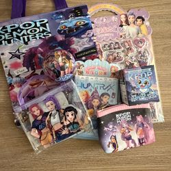 K-pop demon hunters bundle set