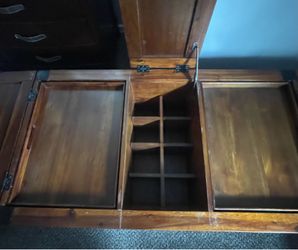 Ottoman/Wine Storage