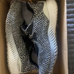 Adidas Alphabounce Aramis