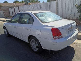 2005 Hyundai elantra