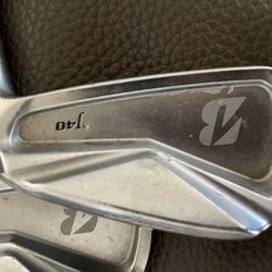 Bridgestone J40 Irons Set Pw-3