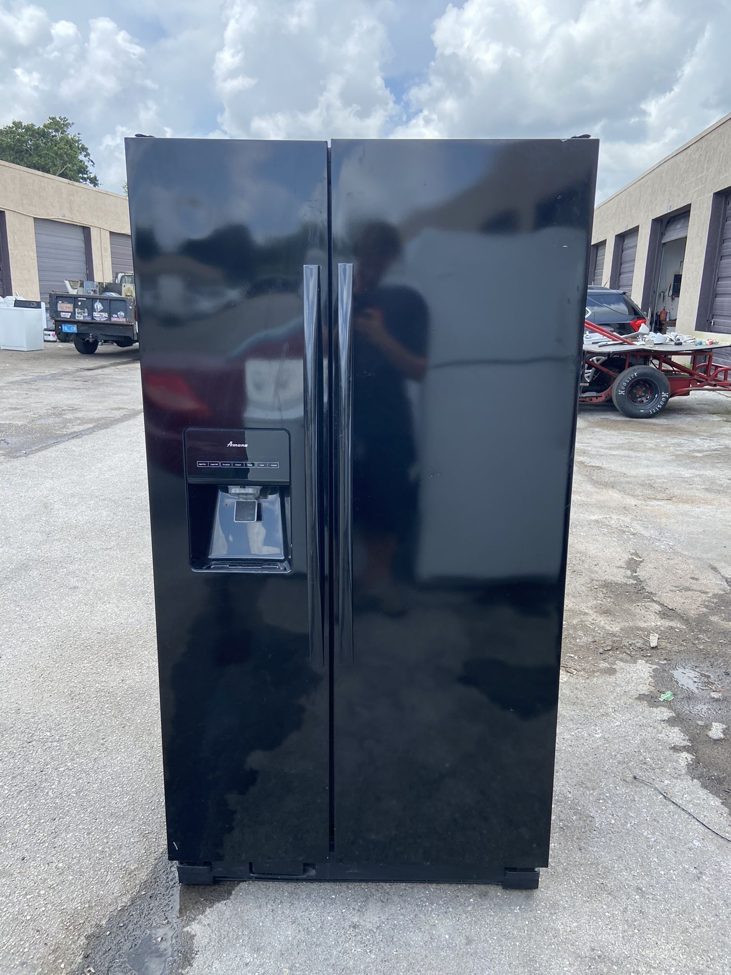 Amana Refrigerator
