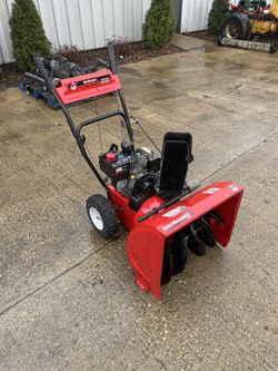 For sale a yard machine snow blower. 24 inch wide,5,5hp motor ,electric start,6 speed transmission .