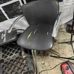 salon chair 