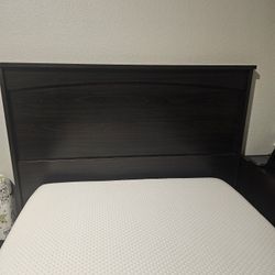 Twin Bed 