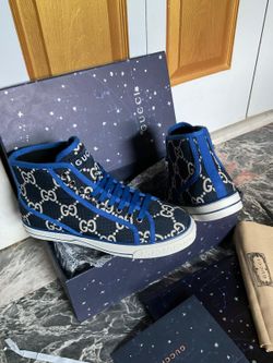 New designer sneakers with box size 10-11
