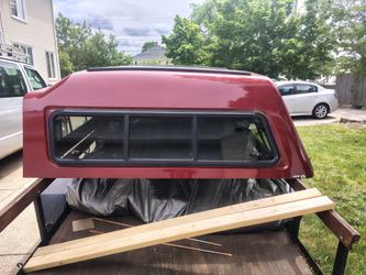 2016 Nissan Titan Camper top