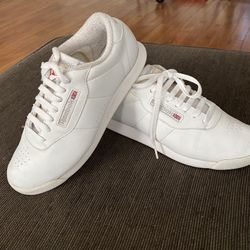 tenis  Reebok  número  # 8 