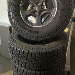 33’ Falken A/T 3’s 