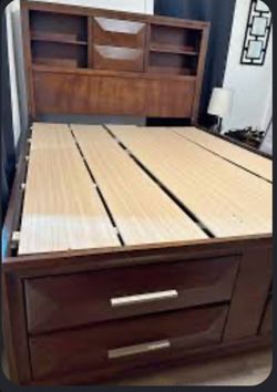 KING SIZE Bed Frame