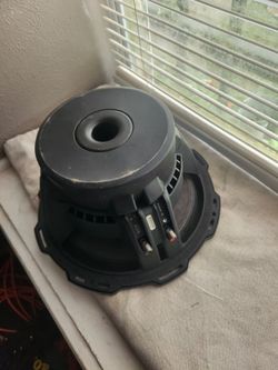 P2 Rockford Fosgate 12"