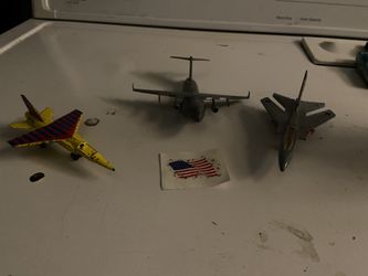 Vintage Air Force planes 1973 and 1977