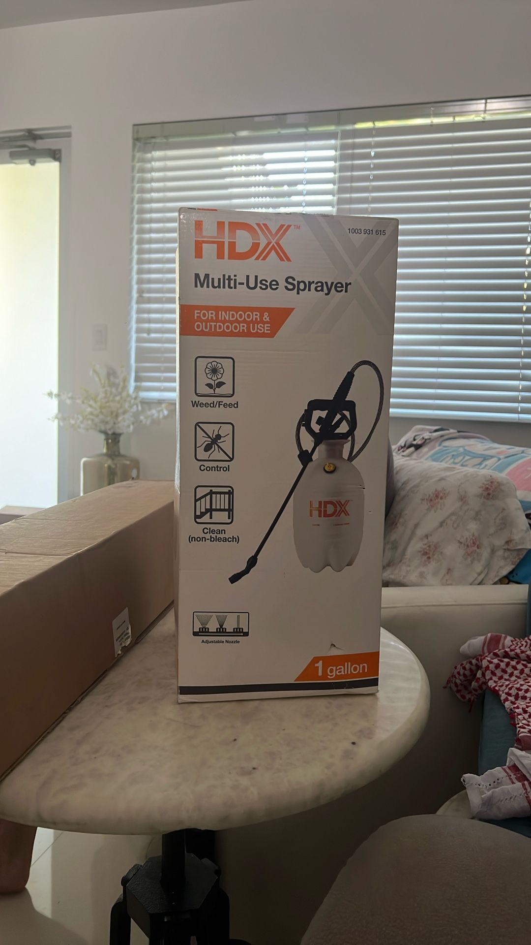 HDX Multi Use sprayer 1 Gallon