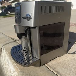 Free Delonghi Espresso Machine 