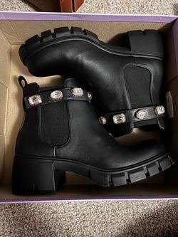 Madden Girl - Fall Boots