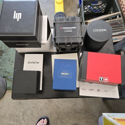 Empty Watch Boxes 