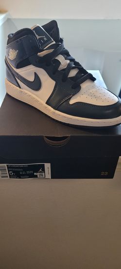 Variety Jordans 100% 