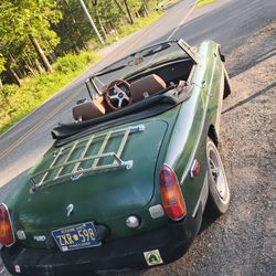 77 Mgb Car
