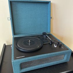 Crosley CR8017B Record Player With Bluetooth And Built In Speakers
