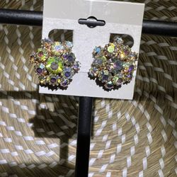 Vintage Aurora Borealis Clip-On Earrings 