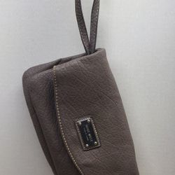 Nine West fold over wristlet