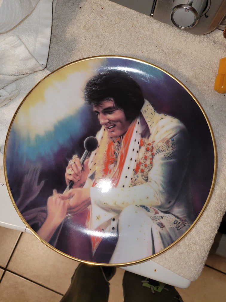 Elvis Collectors Plates