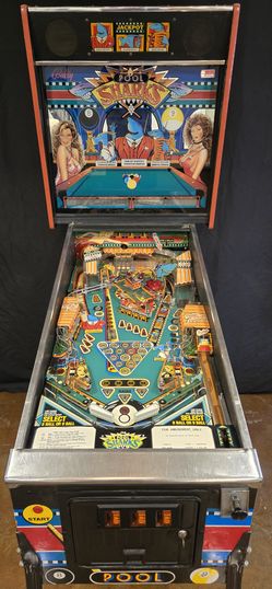 Pool Sharks Pinball Machine (Bally) 1990