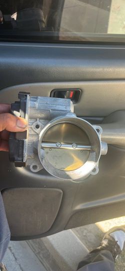 Throttle body 5.3 Ls 09