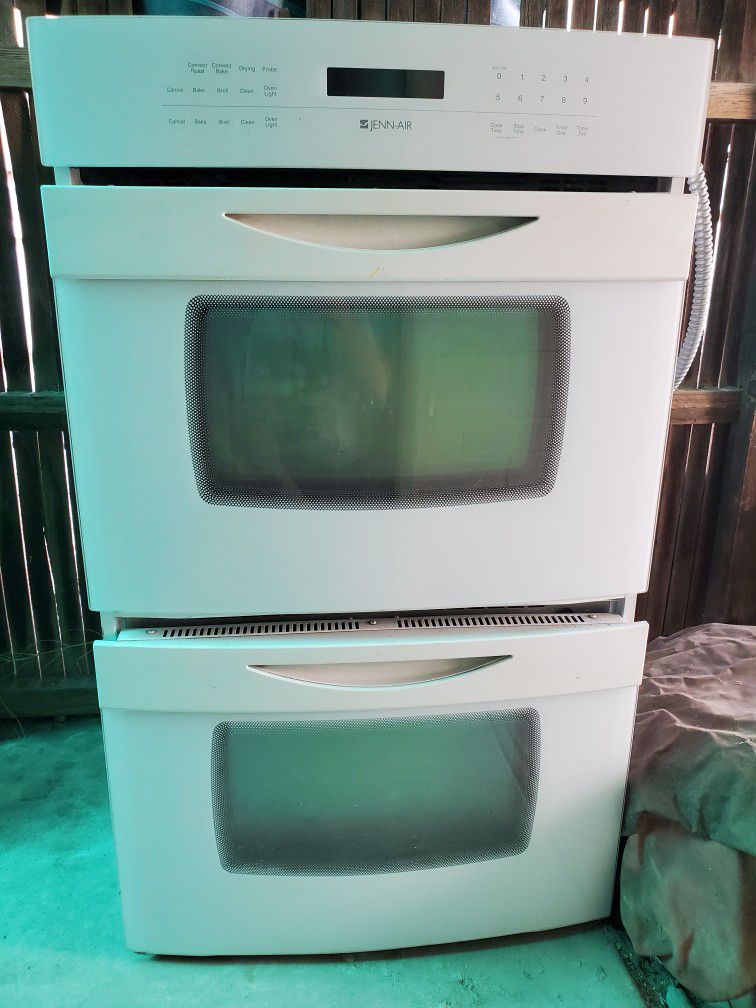 Jenn-air Double Oven.